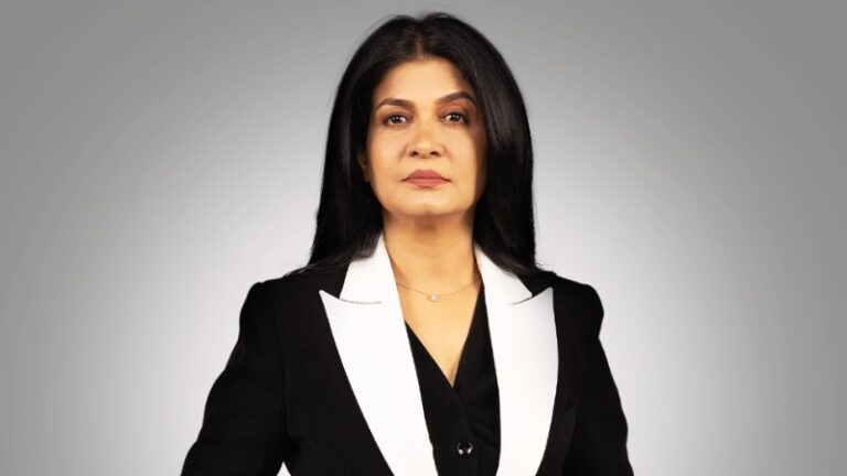 Anjana Om Kashyap Net Worth